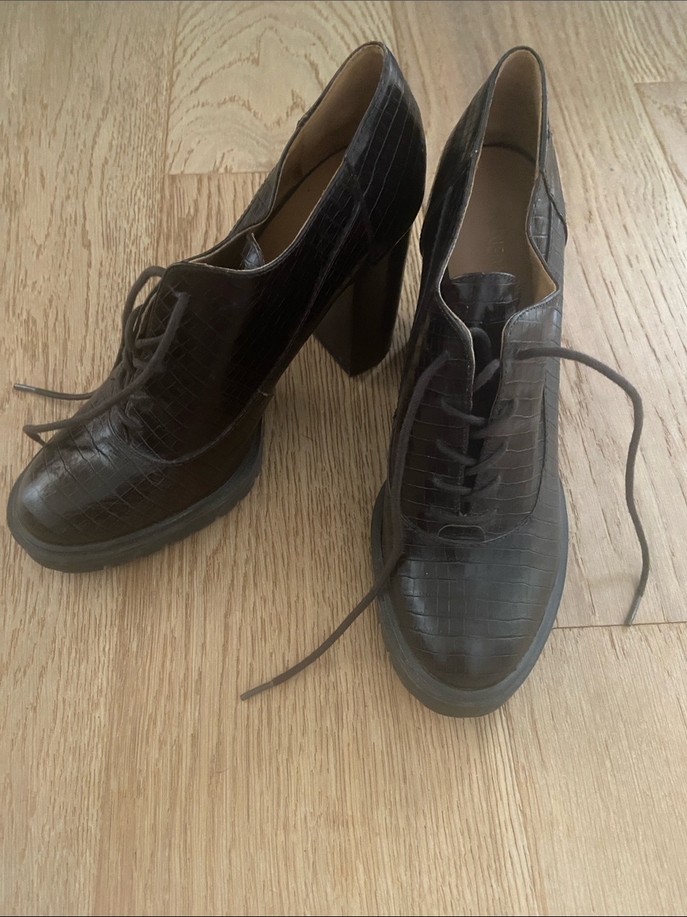 Nine West Dark Brown Croc-Embossed Lace-Up Block Heels